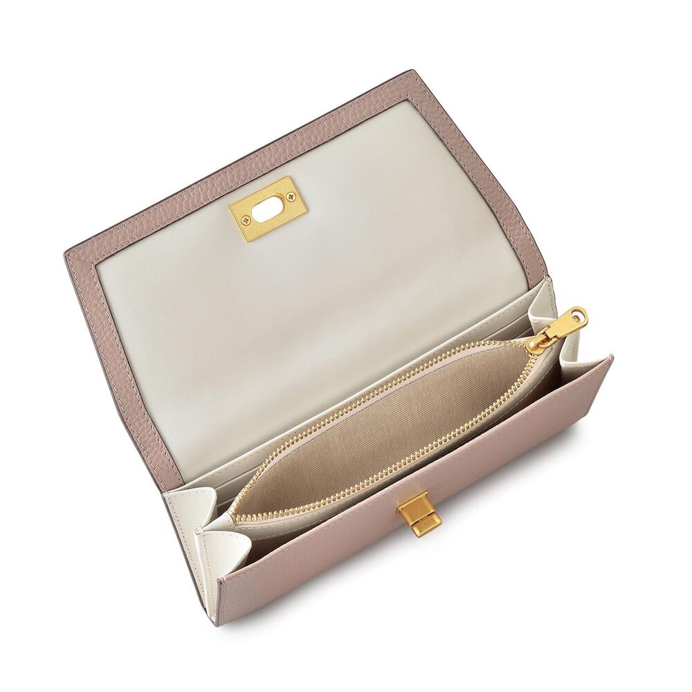 8193 London Brook Avenue Leather Large Flapover Wallet, Latte - Picture 4 of 4